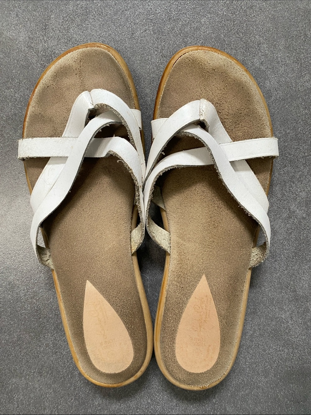 White Leather Strappy Women's Slide Sandals.  Size 8
